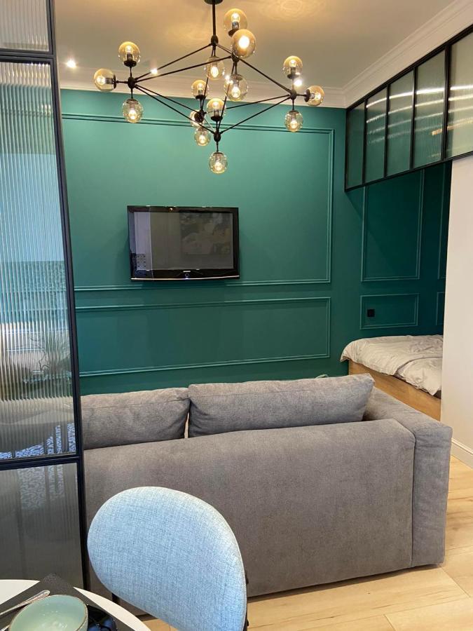 Lux Appartments В Центре Города В Стиле Loft Vinnytsia Ngoại thất bức ảnh